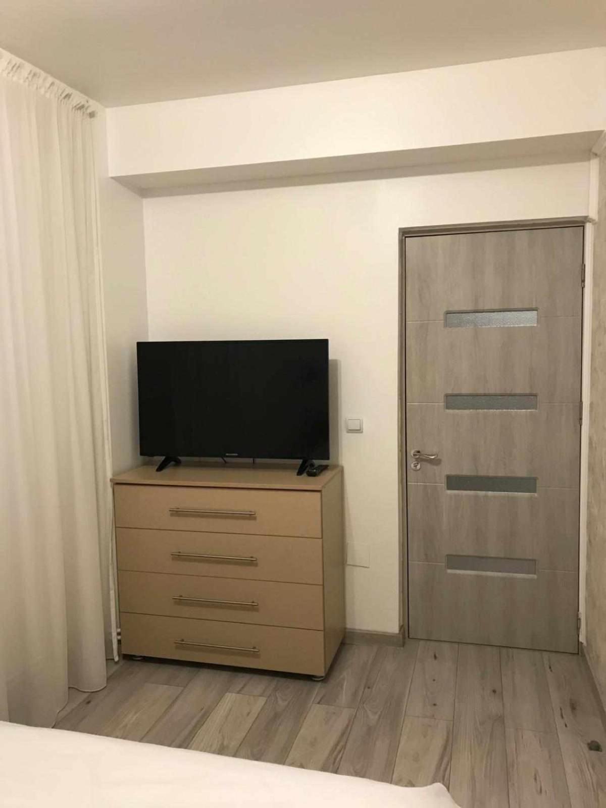 Modern & Elegant Apartament Craiova Exteriör bild